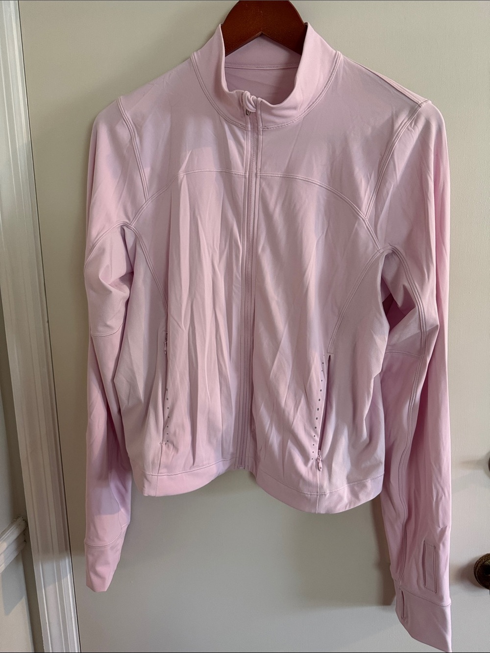 Lululemon Lightweight Running Jacket. NWOT